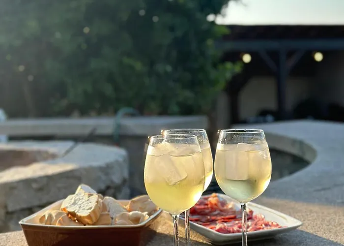 Apartament Sauna, Jacuzzi, Firepit, Playground - Oporto And 15min *